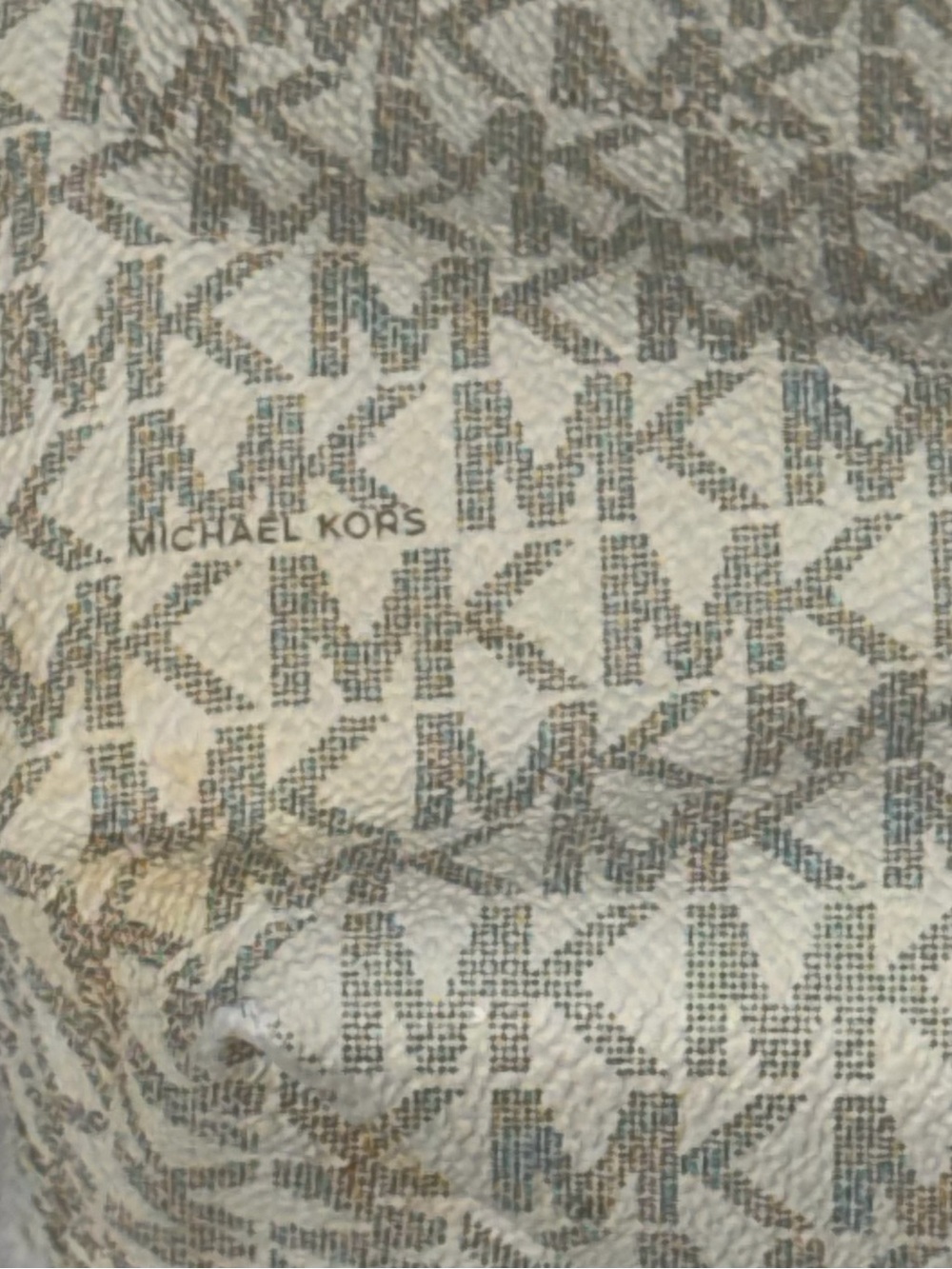 Michael Kors Susannah Medium Vanilla MK Logo Chain Shoulder Tote Bag - Picture 10 of 16